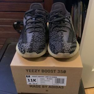 Kids size 11 Yeezys barely worn/like new